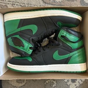 Jordan 1 OG pine green